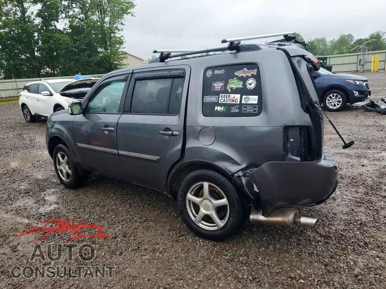 HONDA PILOT 2011 - 5FNYF4H90BB008793