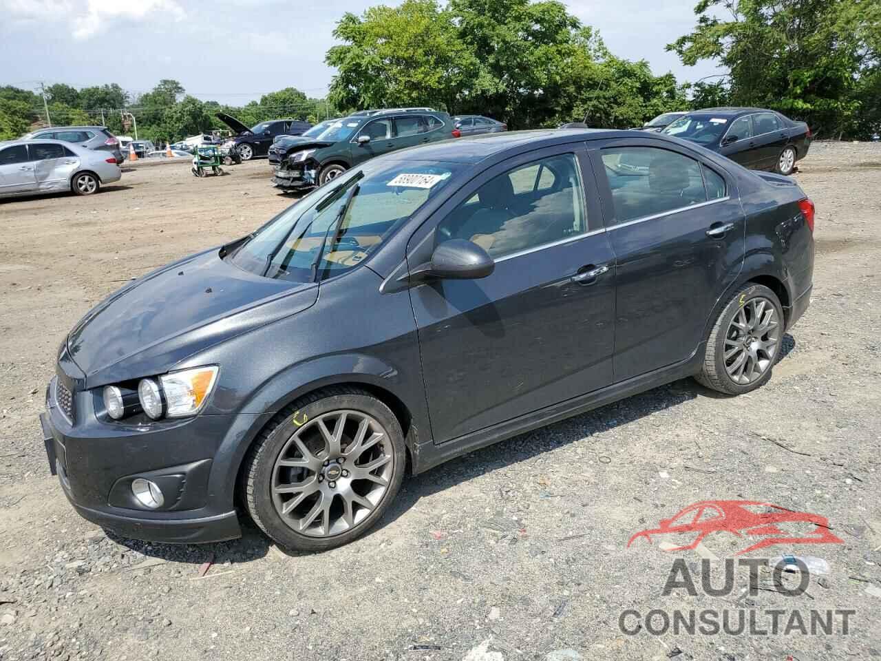 CHEVROLET SONIC 2016 - 1G1JE5SB3G4169491