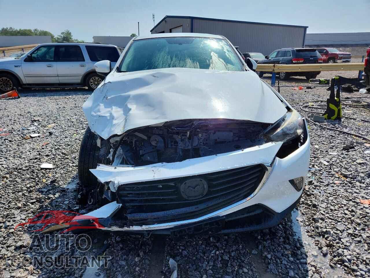 MAZDA CX-3 2017 - JM1DKDC78H0147867