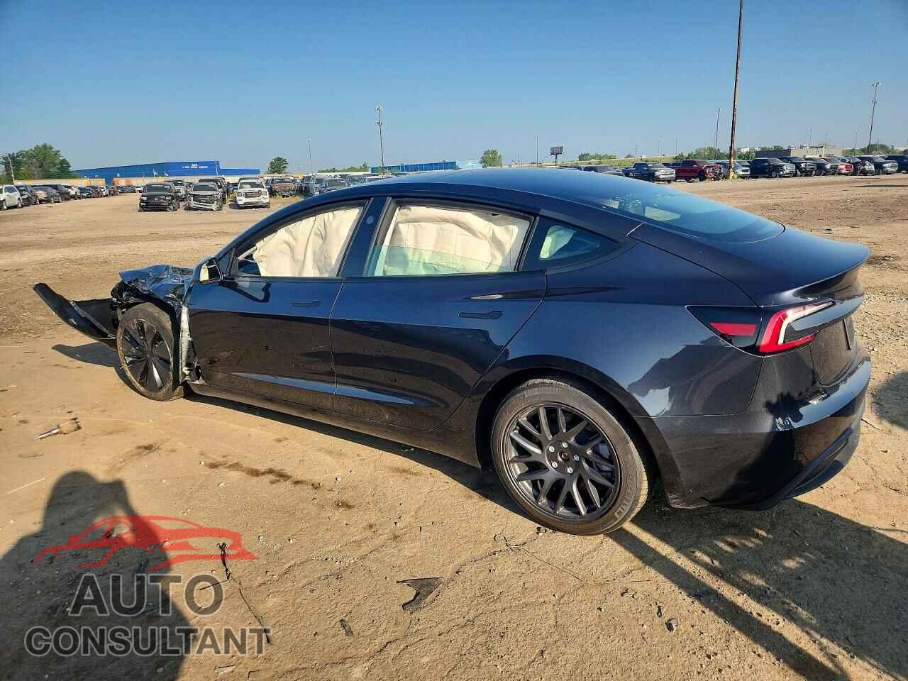TESLA MODEL 3 2026 - 5YJ3E1EA7TF163479
