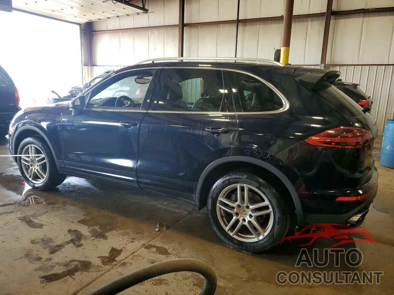 PORSCHE CAYENNE 2016 - WP1AA2A29GLA09185