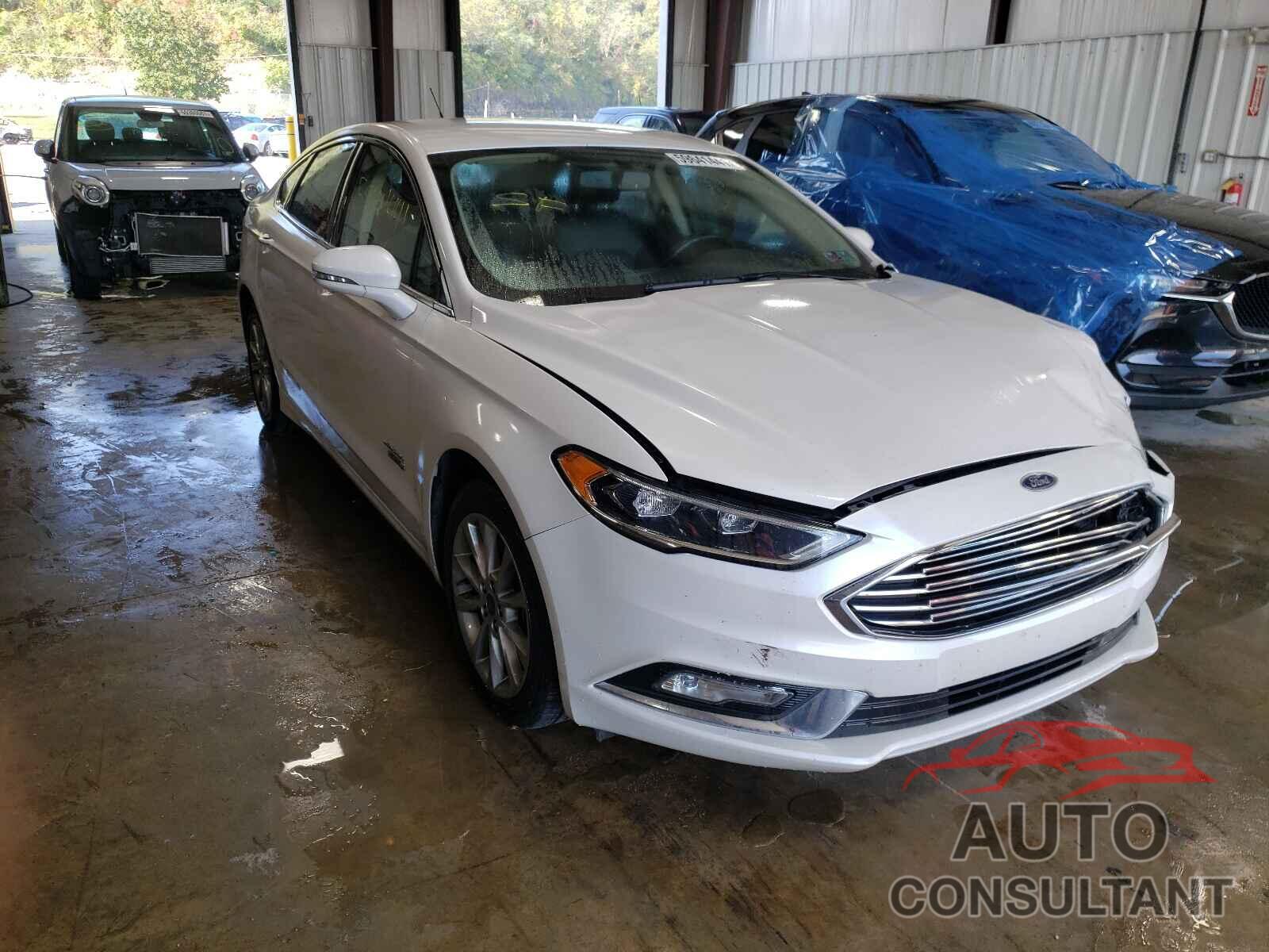 FORD FUSION 2017 - 3FA6P0PU0HR391182