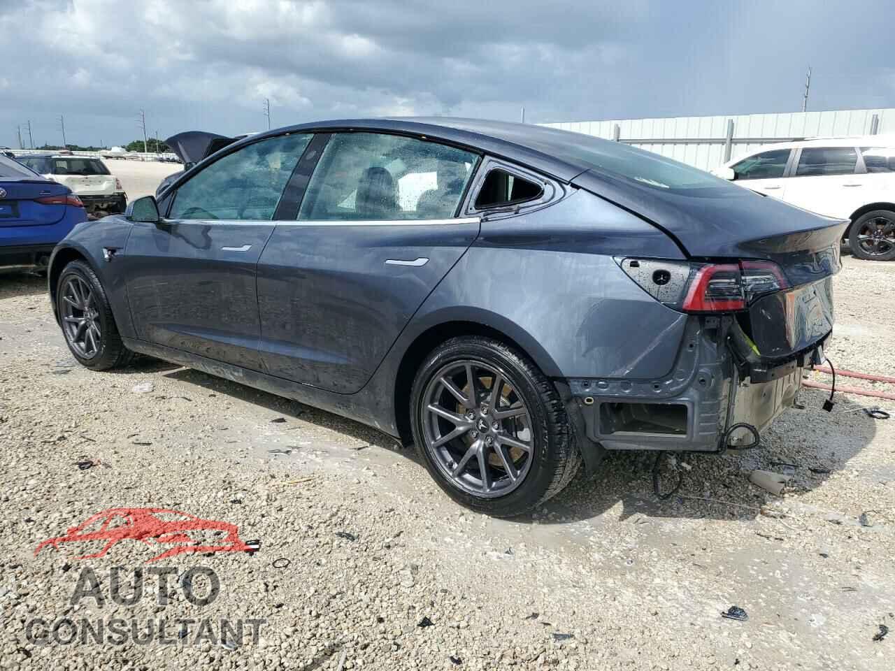 TESLA MODEL 3 2019 - 5YJ3E1EA3KF435413