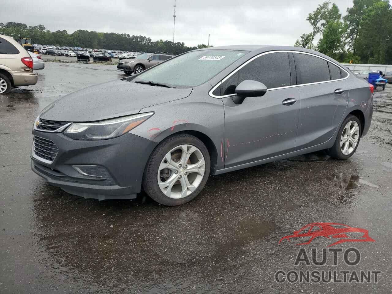 CHEVROLET CRUZE 2018 - 1G1BF5SM5J7162826