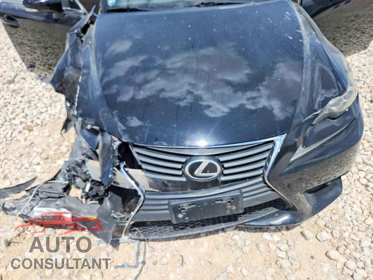 LEXUS IS 2015 - JTHBF1D25F5057748