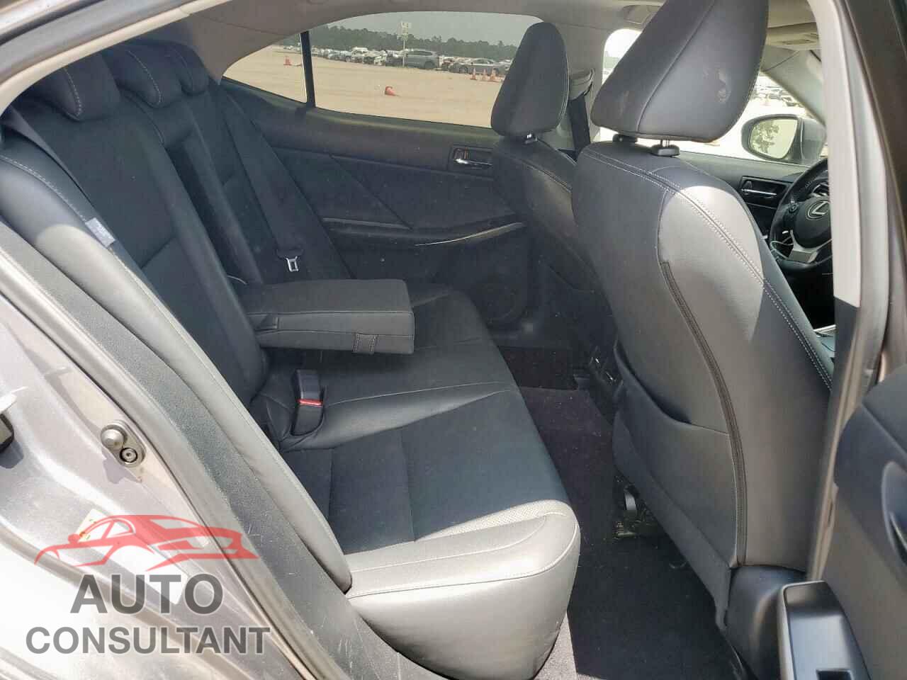 LEXUS IS 2014 - JTHCF1D28E5008997