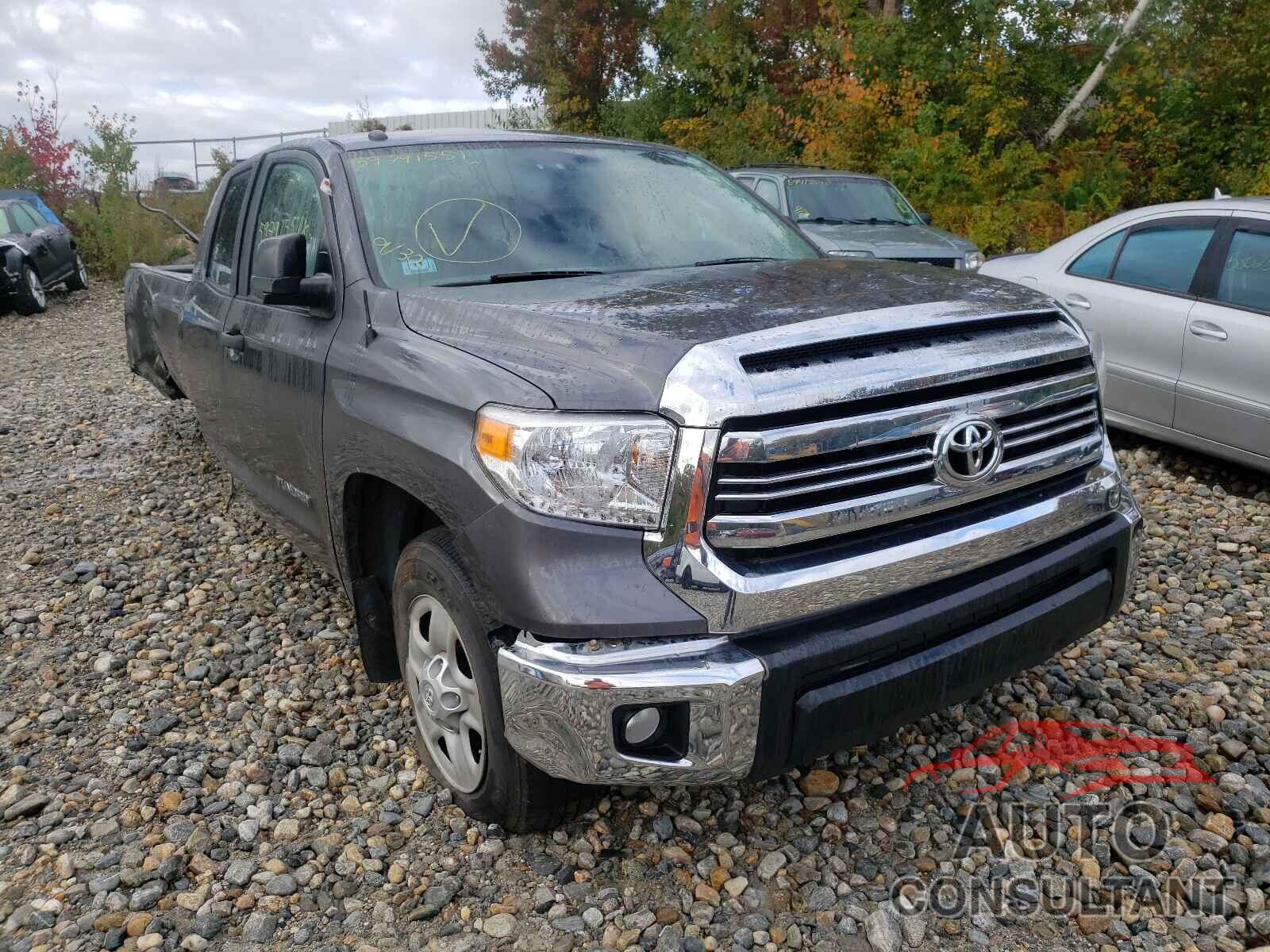 TOYOTA TUNDRA 2016 - 5TFUM5F11GX068490