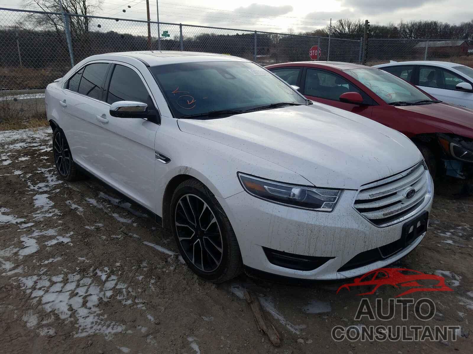 FORD TAURUS 2019 - 1FAHP2J81KG116614