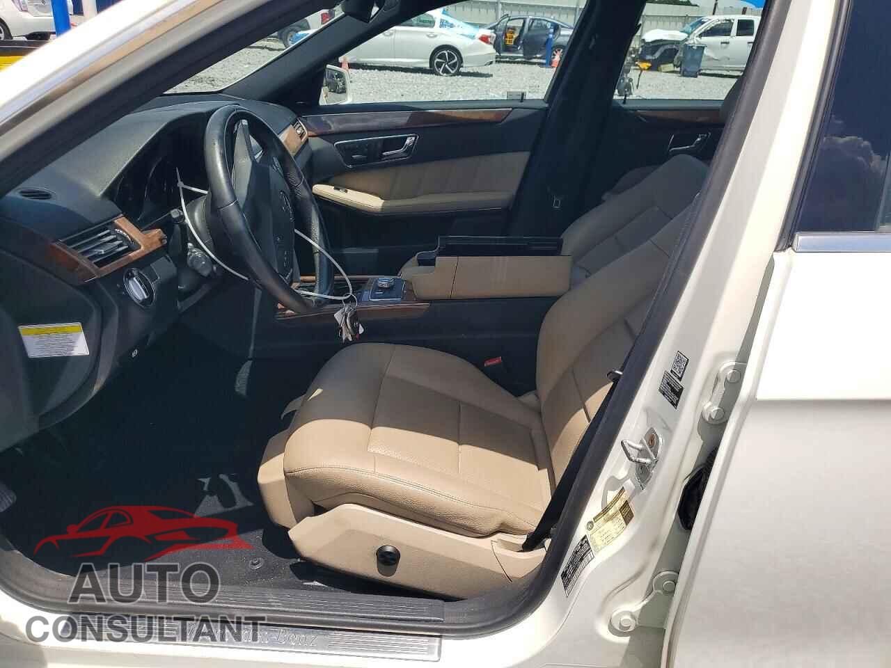 MERCEDES-BENZ E-CLASS 2010 - WDDHF5GB9AA181803