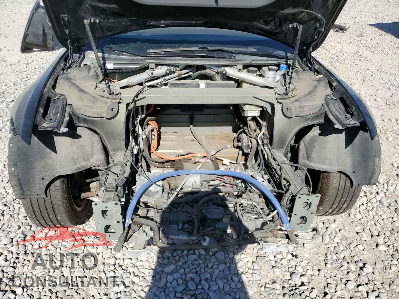TESLA MODEL S 2013 - 5YJSA1CG7DFP07432