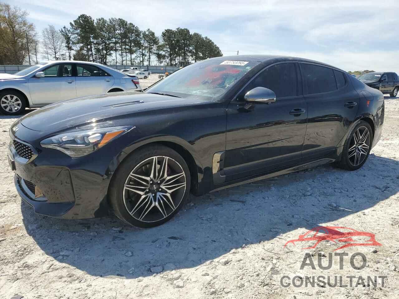 KIA STINGER 2022 - KNAE55LC5N6104558
