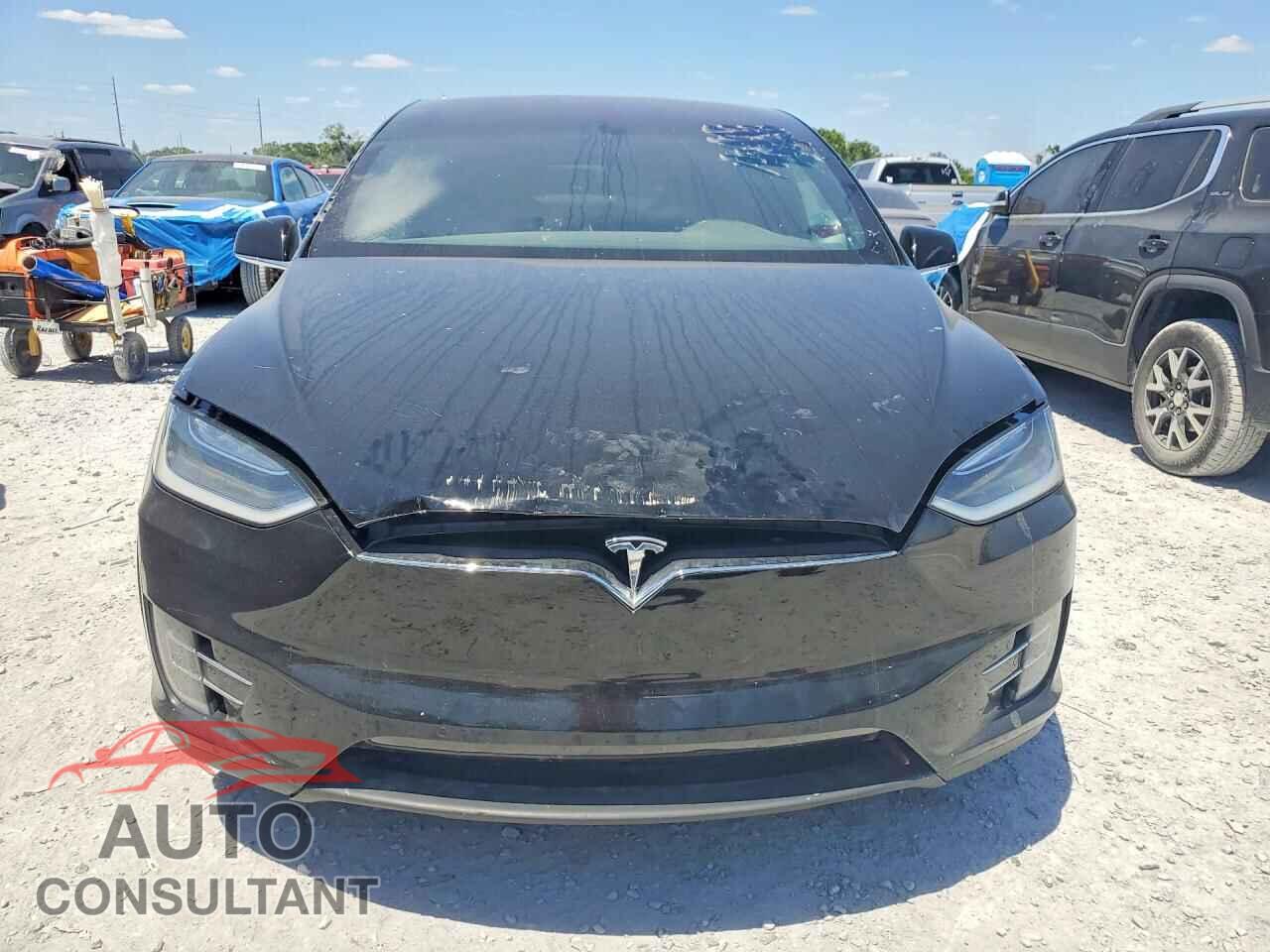 TESLA MODEL X 2016 - 5YJXCBE28GF018074