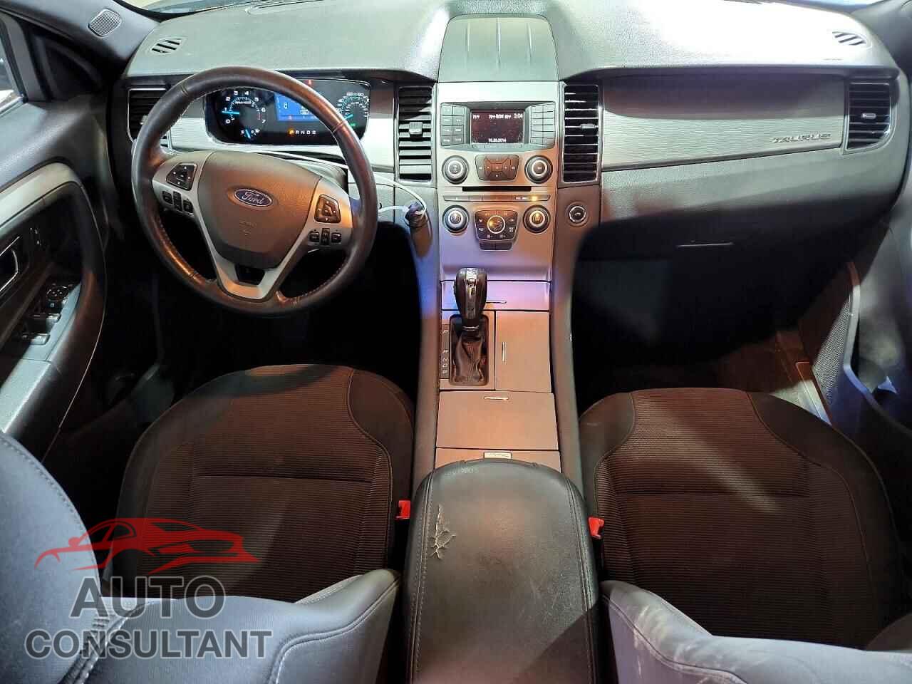 FORD TAURUS 2015 - 1FAHP2E84FG182011