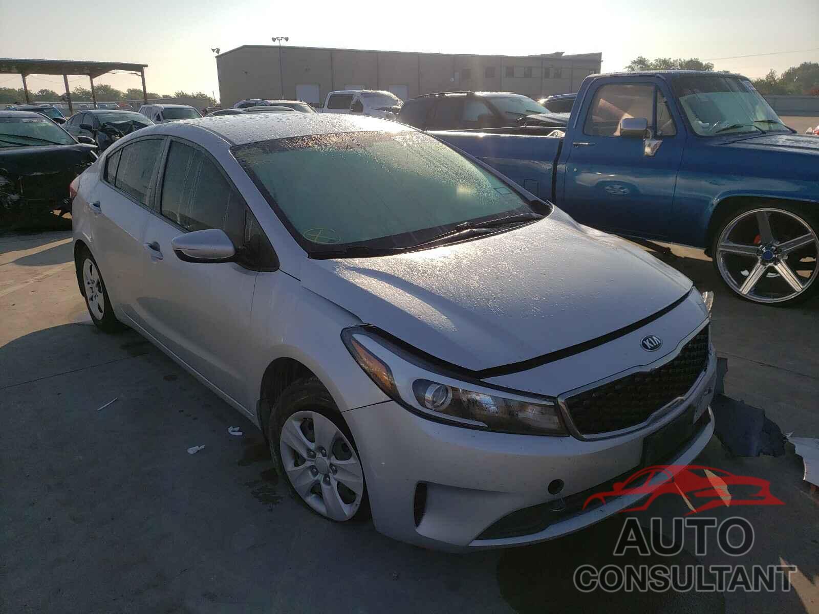 KIA FORTE 2017 - 3KPFK4A77HE149189