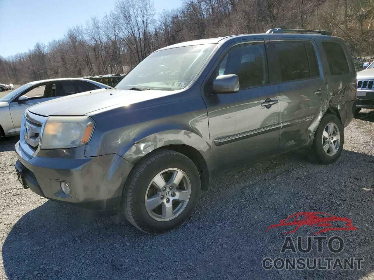 HONDA PILOT 2011 - 5FNYF4H51BB035790