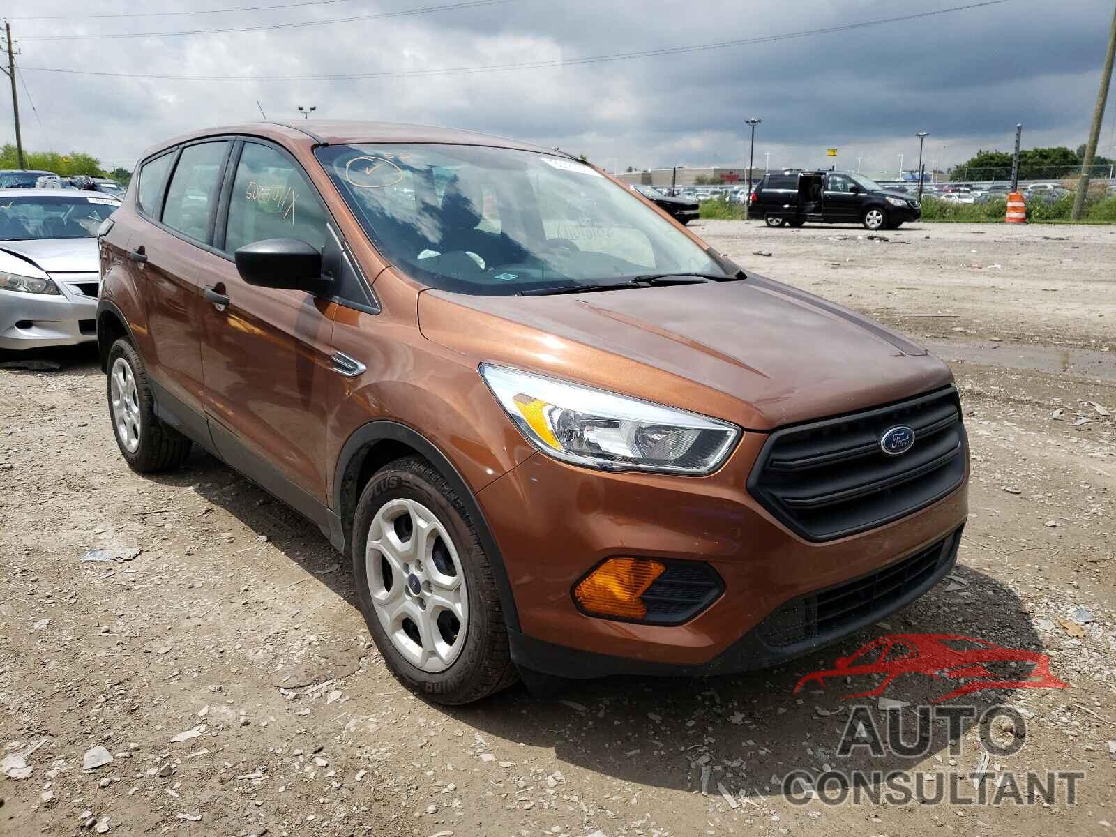 FORD ESCAPE 2017 - 1FMCU0F71HUB51158