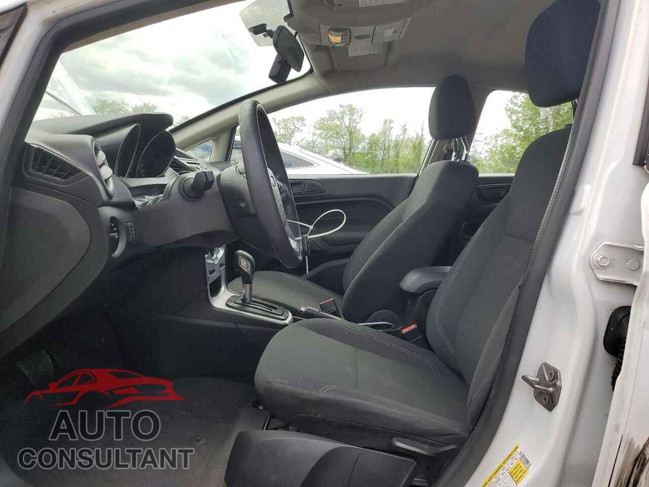 FORD FIESTA 2019 - 3FADP4EJ9KM145209