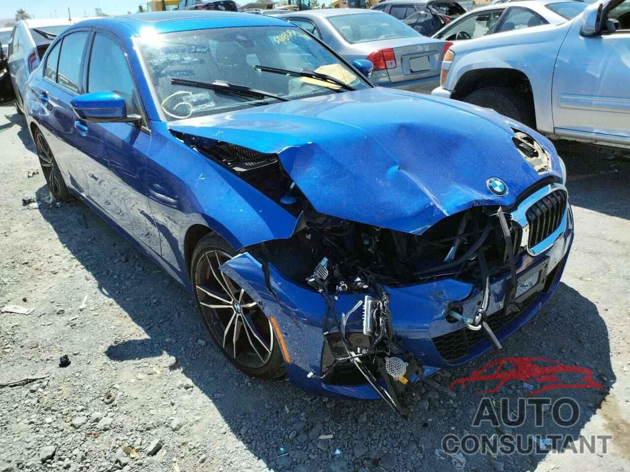 BMW 3 SERIES 2019 - WBA5R1C50KAE81664