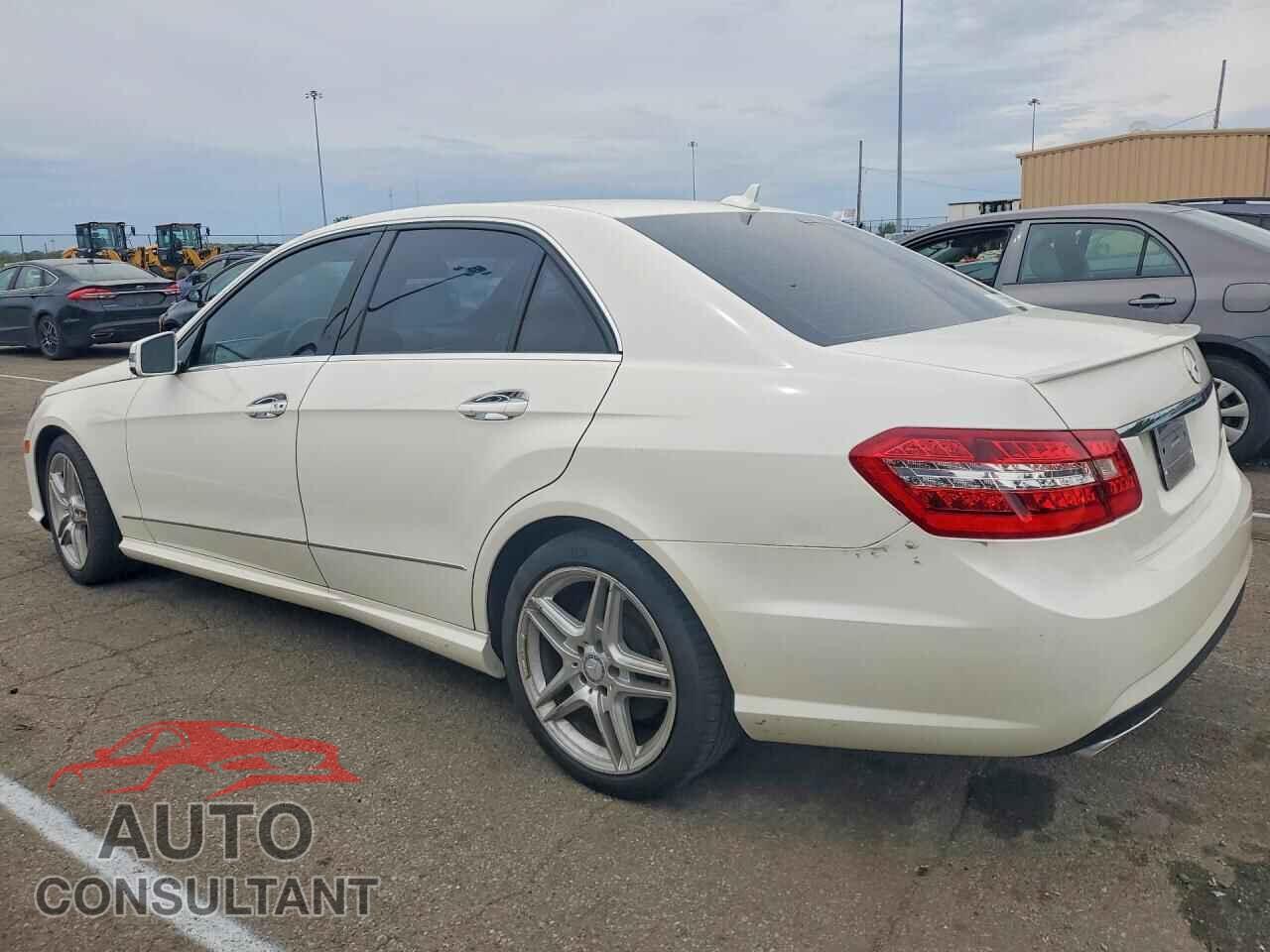 MERCEDES-BENZ E-CLASS 2011 - WDDHF9AB5BA386651