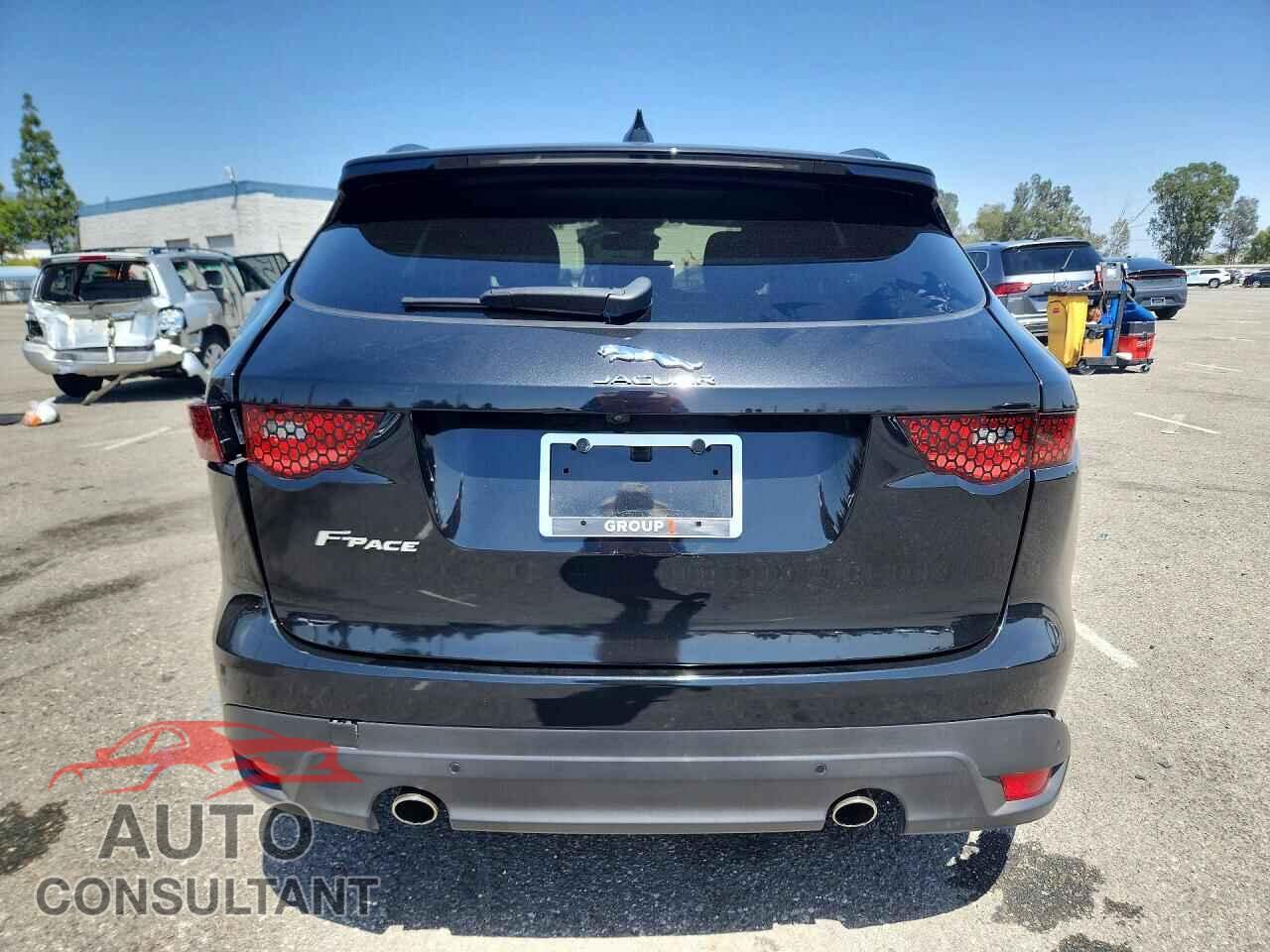 JAGUAR F-PACE 2018 - SADCK2FX7JA351284