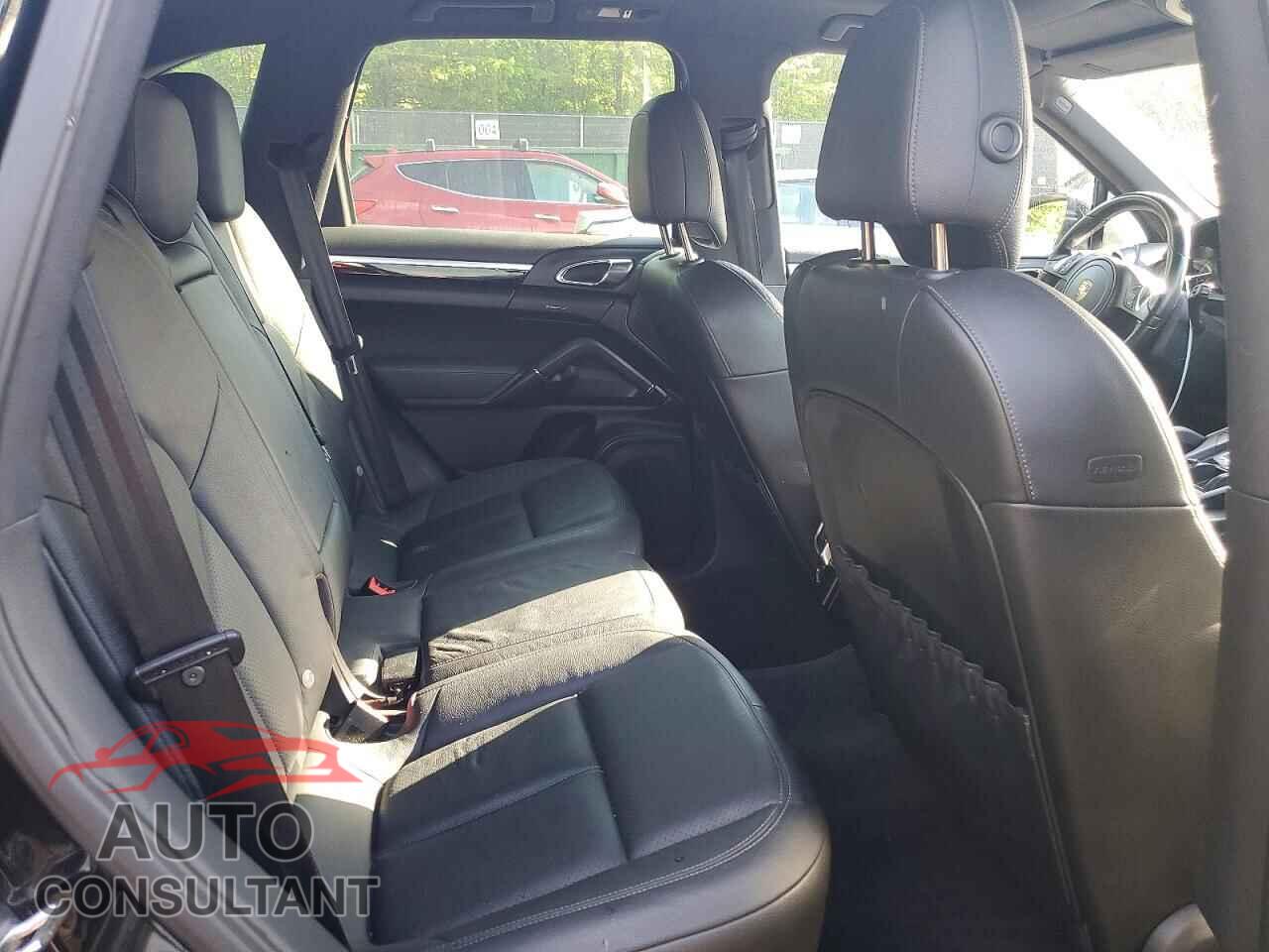 PORSCHE CAYENNE 2012 - WP1AA2A24CLA05362