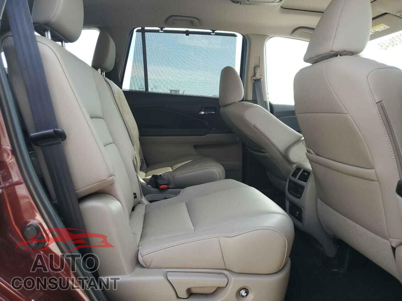 HONDA PILOT 2021 - 5FNYF5H62MB020765