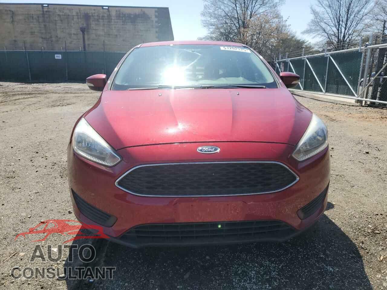 FORD FOCUS 2017 - 1FADP3F24HL256908
