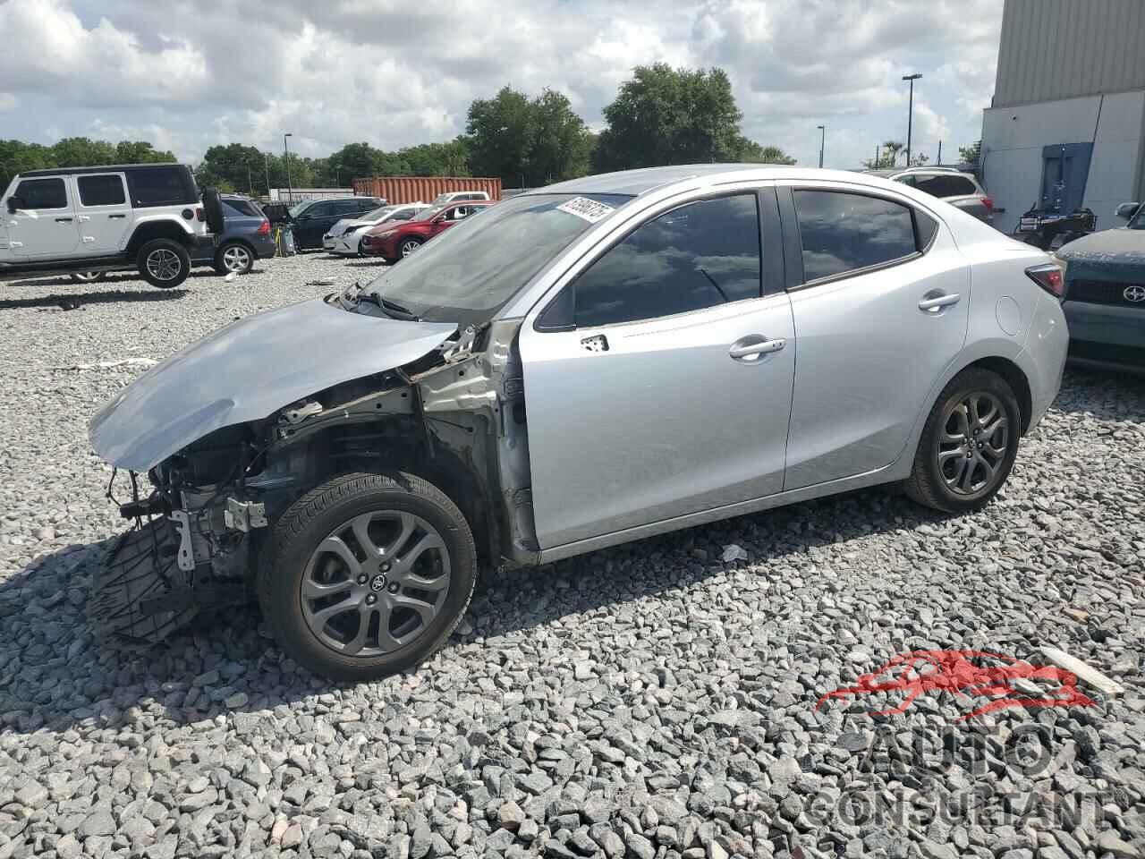 TOYOTA YARIS 2019 - 3MYDLBYV3KY508896
