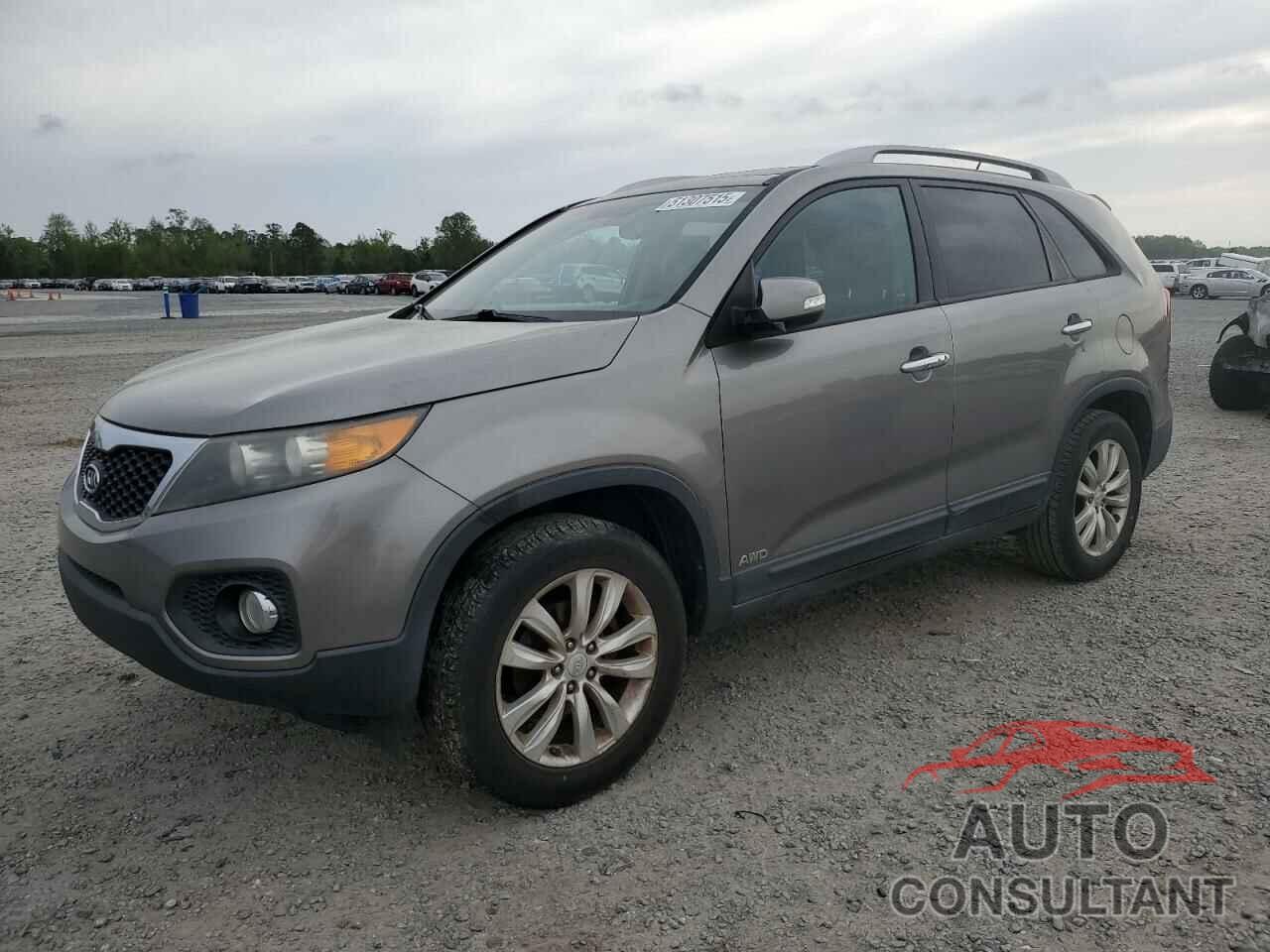 KIA SORENTO 2011 - 5XYKUDA20BG148313