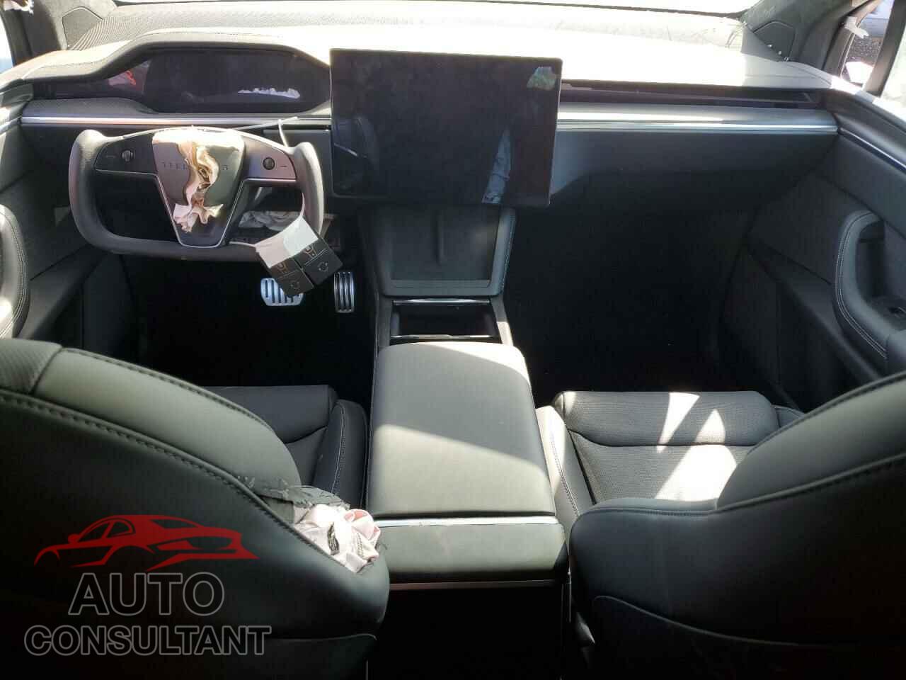 TESLA MODEL X 2023 - 7SAXCBE61PF429287