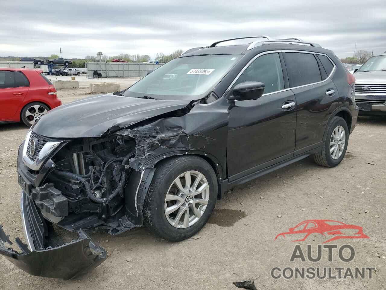 NISSAN ROGUE 2018 - KNMAT2MTXJP601615