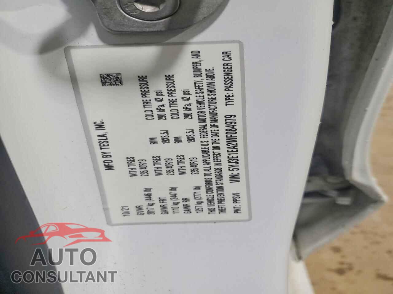 TESLA MODEL 3 2021 - 5YJ3E1EA2MF084979