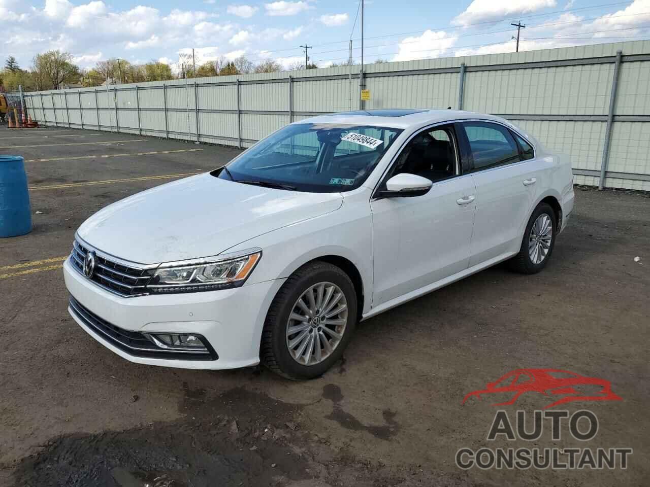 VOLKSWAGEN PASSAT 2018 - 1VWBA7A3XJC021717