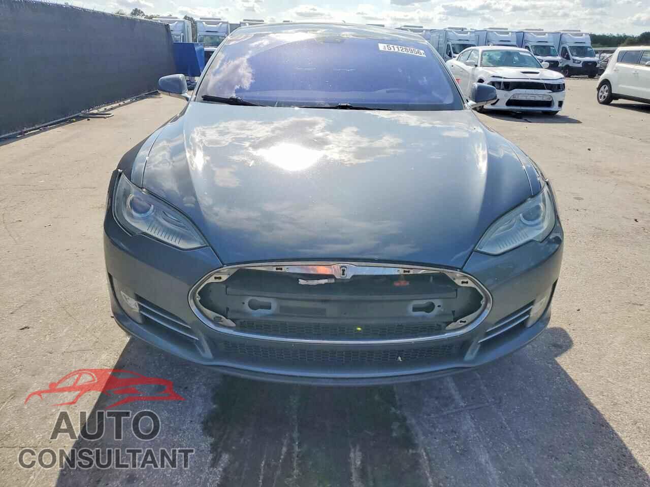 TESLA MODEL S 2012 - 5YJSA1DN9CFP02793