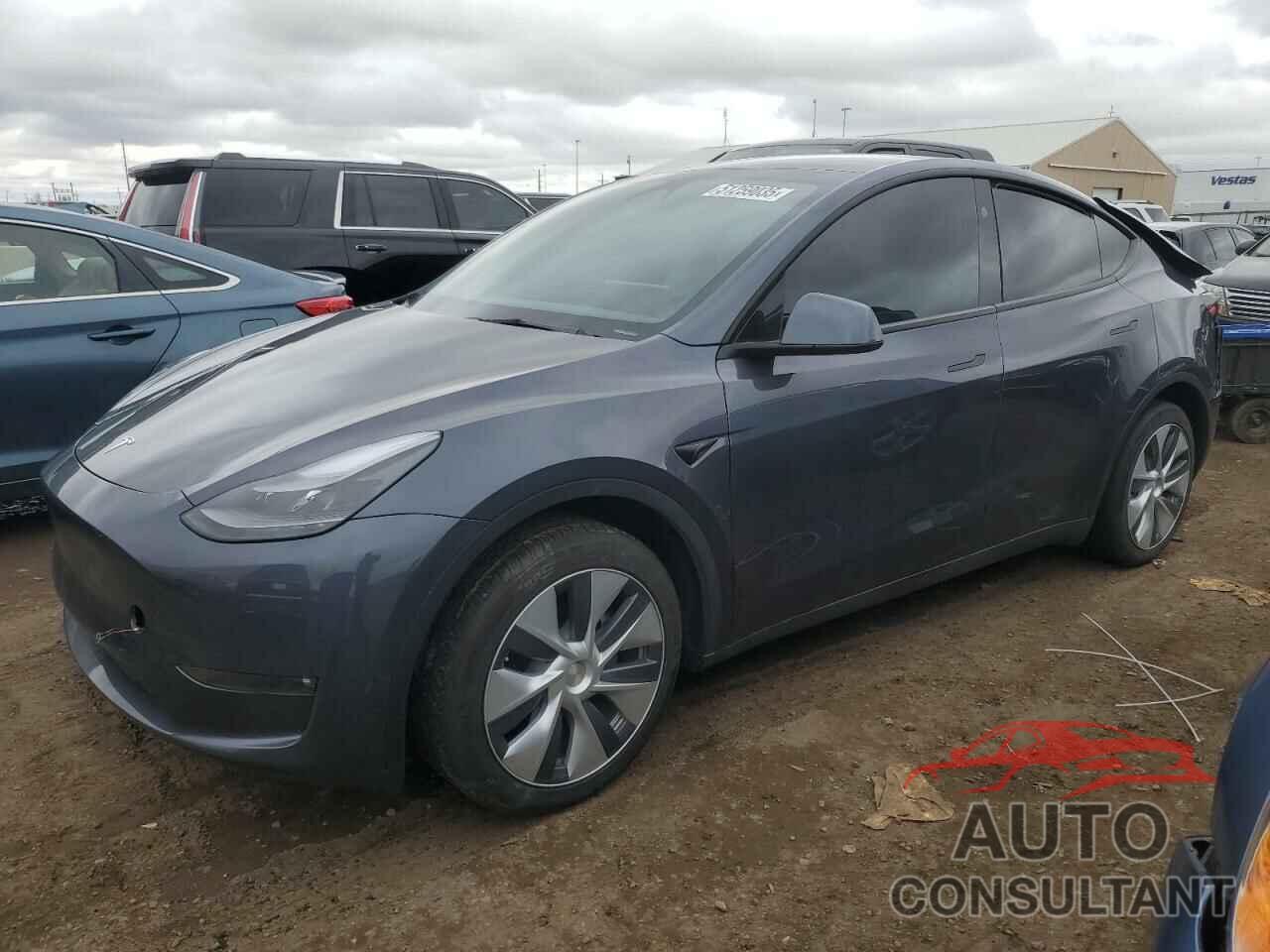 TESLA MODEL Y 2023 - 7SAYGDEE0PF864510