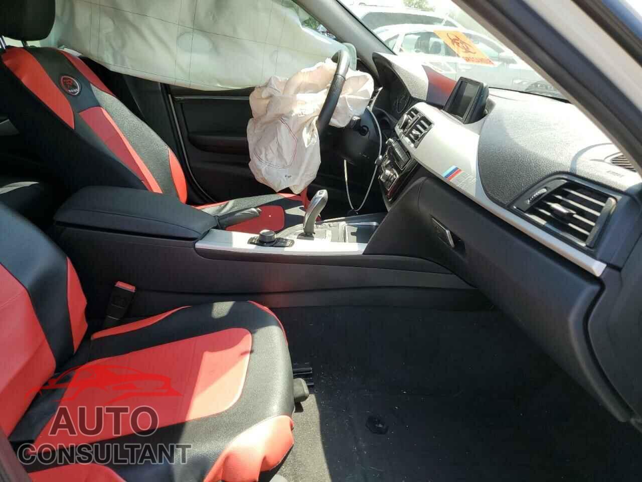 BMW 3 SERIES 2016 - WBA8E5G54GNU19417