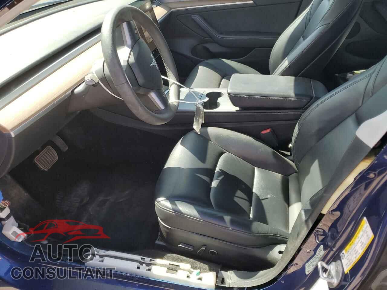TESLA MODEL 3 2023 - 5YJ3E1EA7PF451038