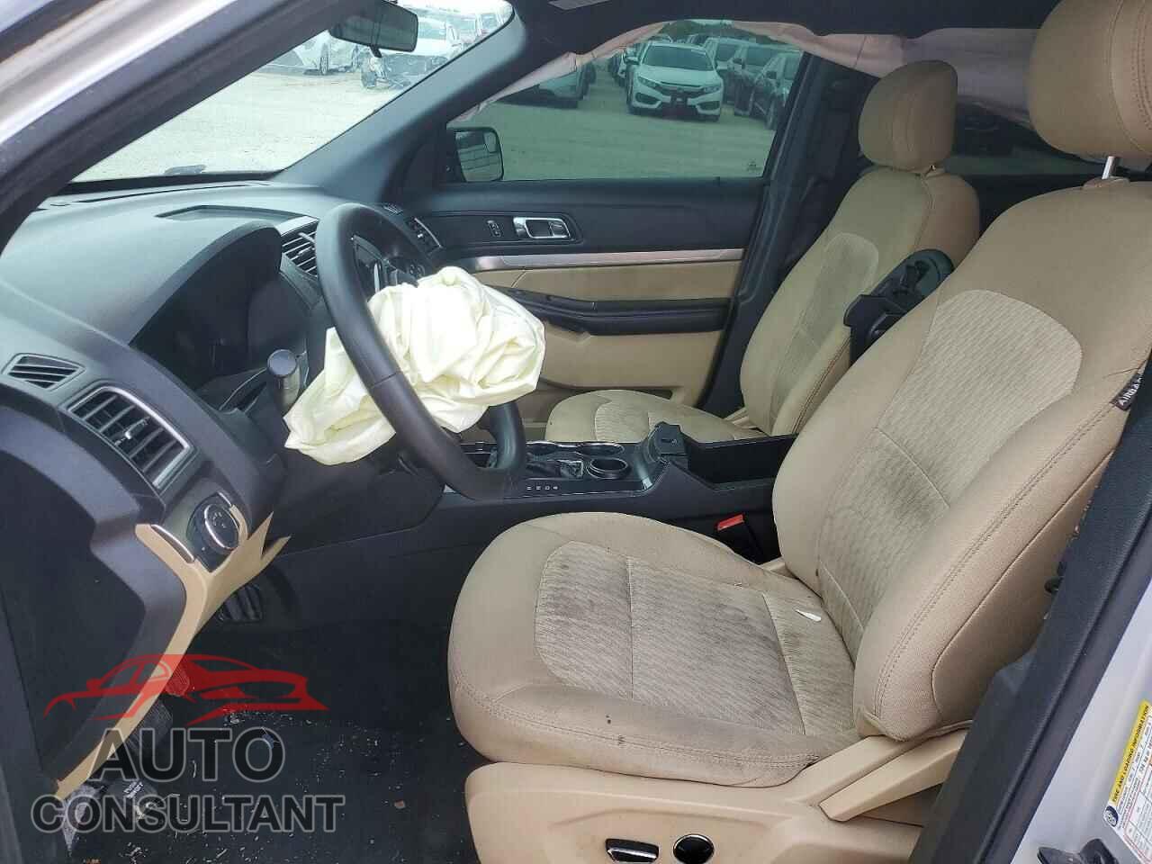 FORD EXPLORER 2017 - 1FM5K7B82HGD86947