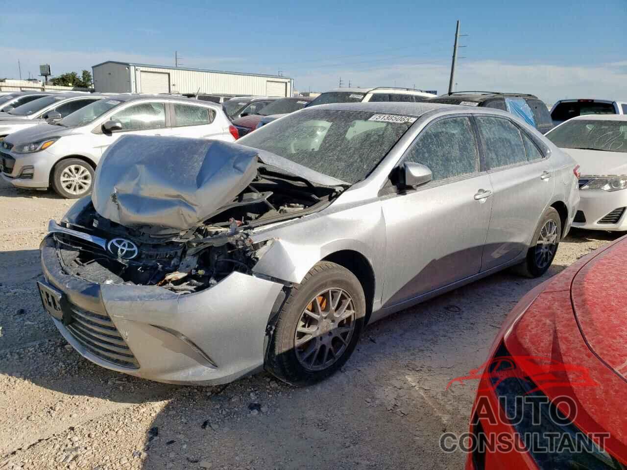 TOYOTA CAMRY 2015 - 4T4BF1FK1FR461720
