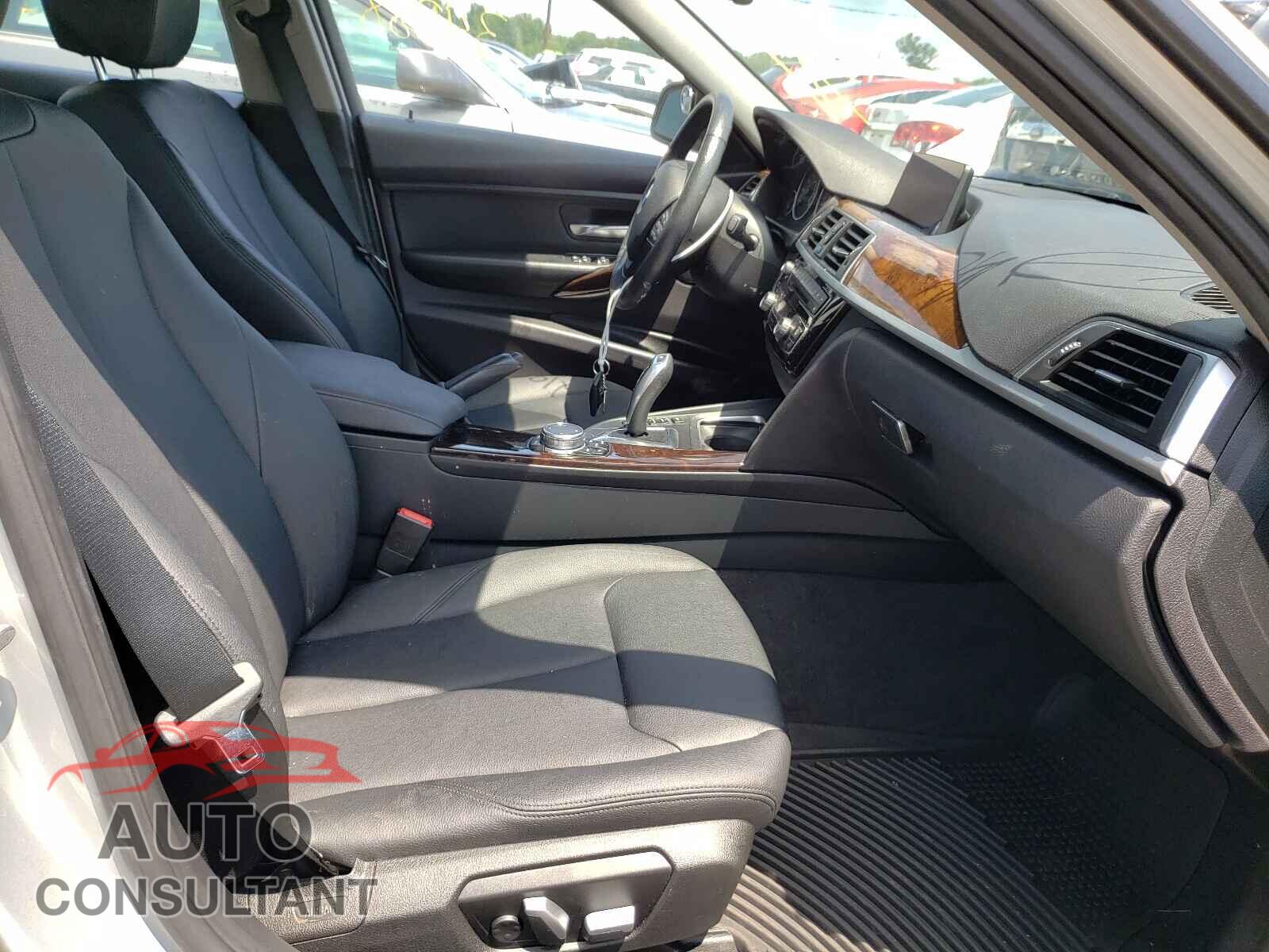 BMW 3 SERIES 2016 - WBA8E5G51GNU20959