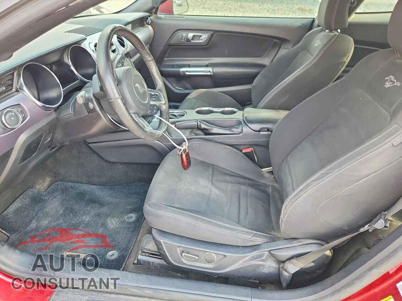 FORD MUSTANG 2017 - 1FA6P8TH8H5289302