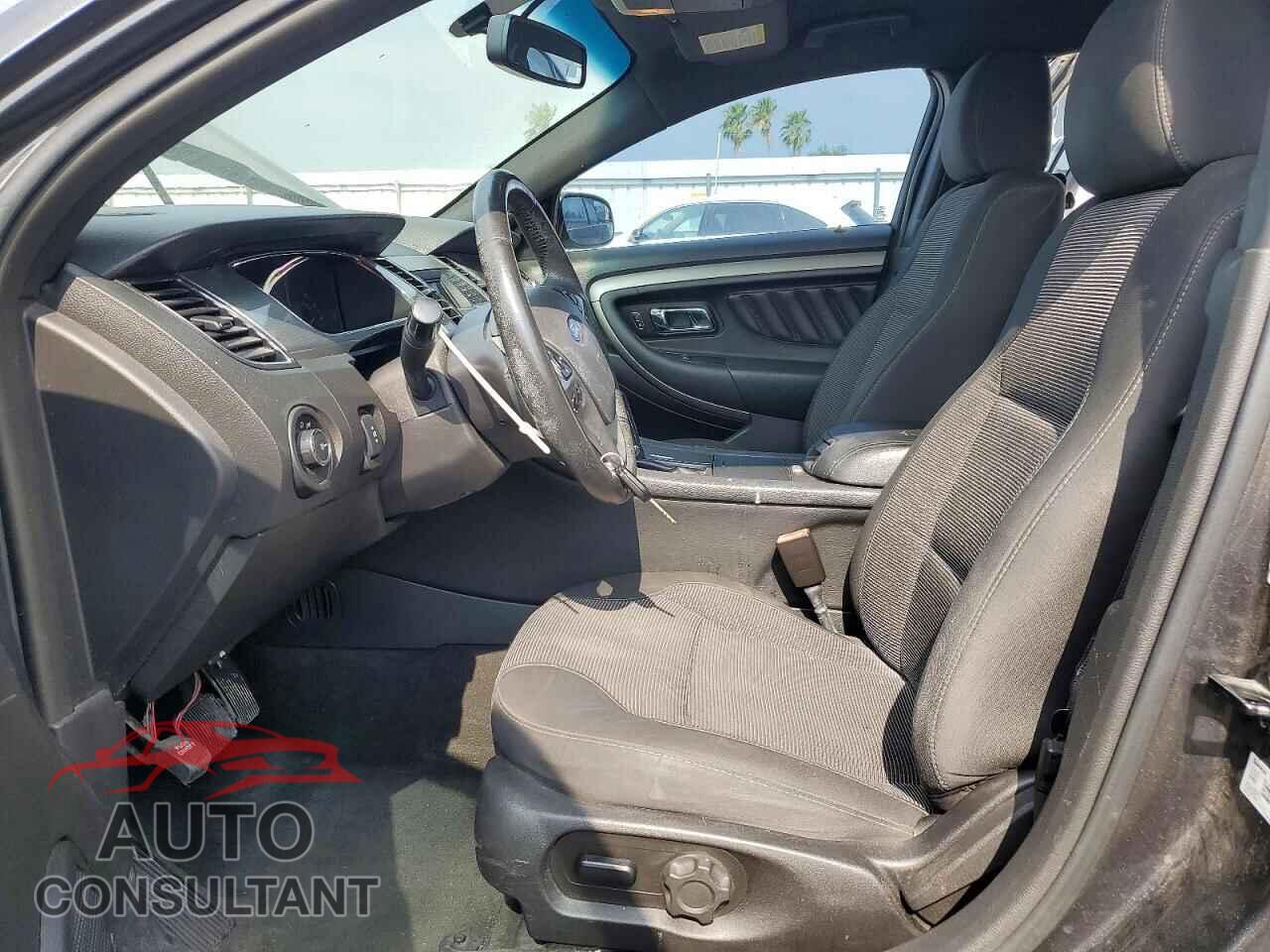 FORD TAURUS 2016 - 1FAHP2E83GG144075