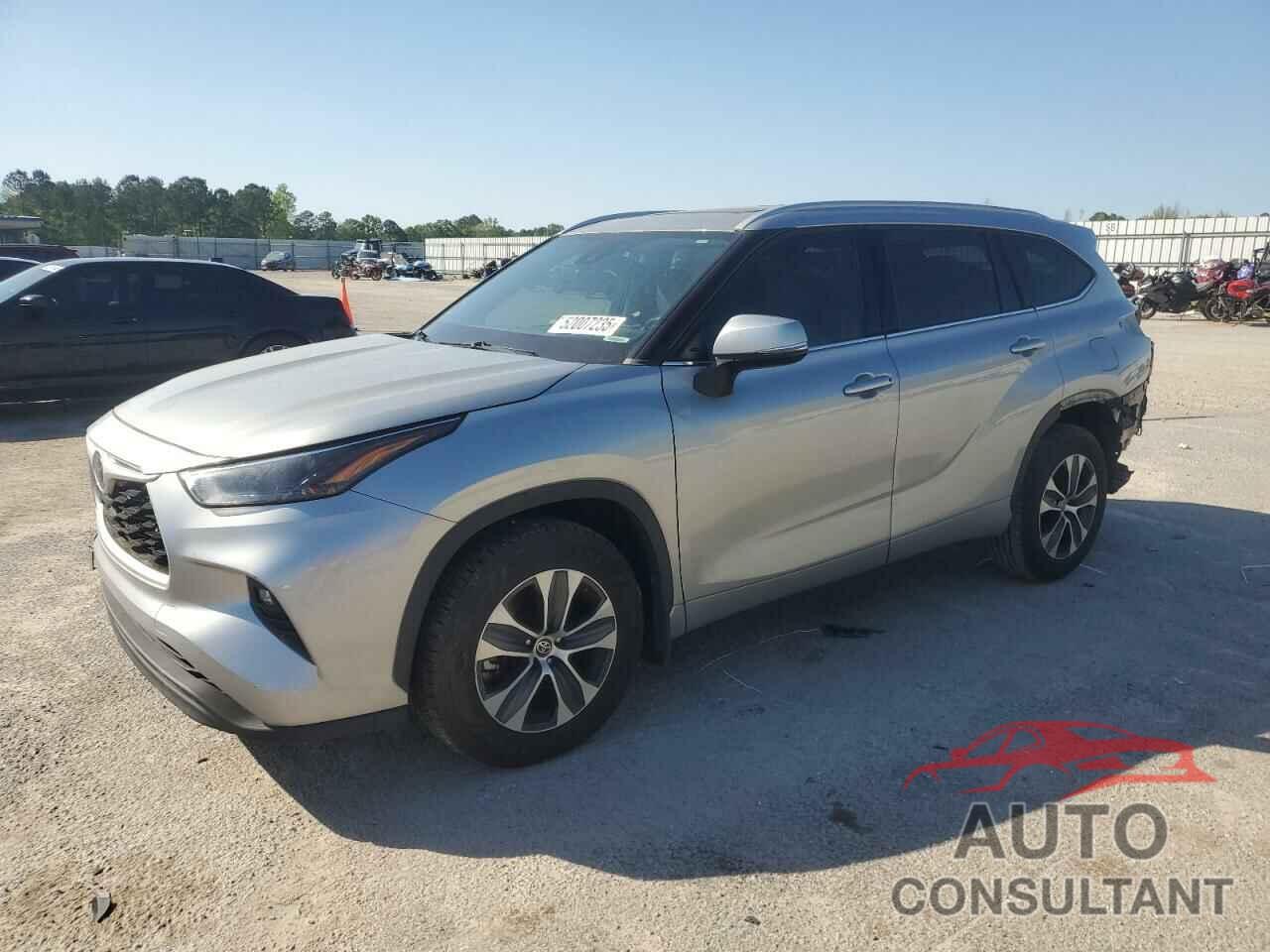 TOYOTA HIGHLANDER 2022 - 5TDGZRBH8NS225766