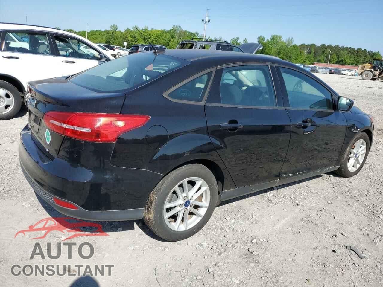 FORD FOCUS 2018 - 1FADP3F29JL316364