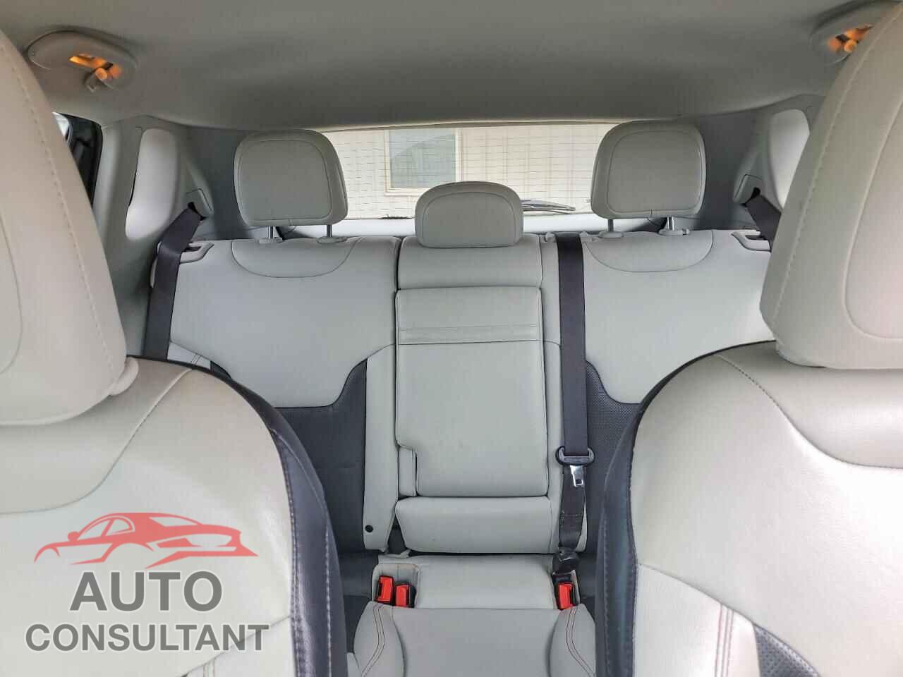 JEEP COMPASS 2019 - 3C4NJCCB4KT802090