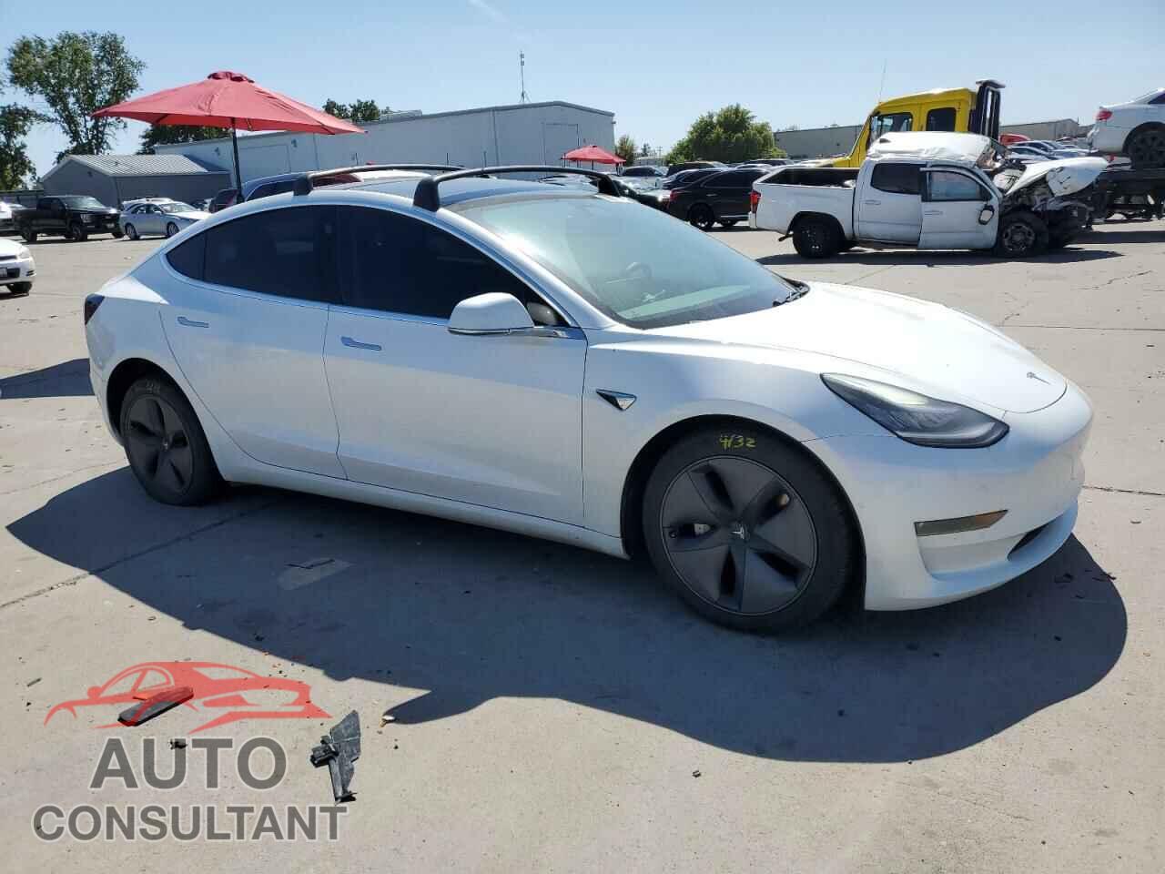 TESLA MODEL 3 2019 - 5YJ3E1EB8KF510969