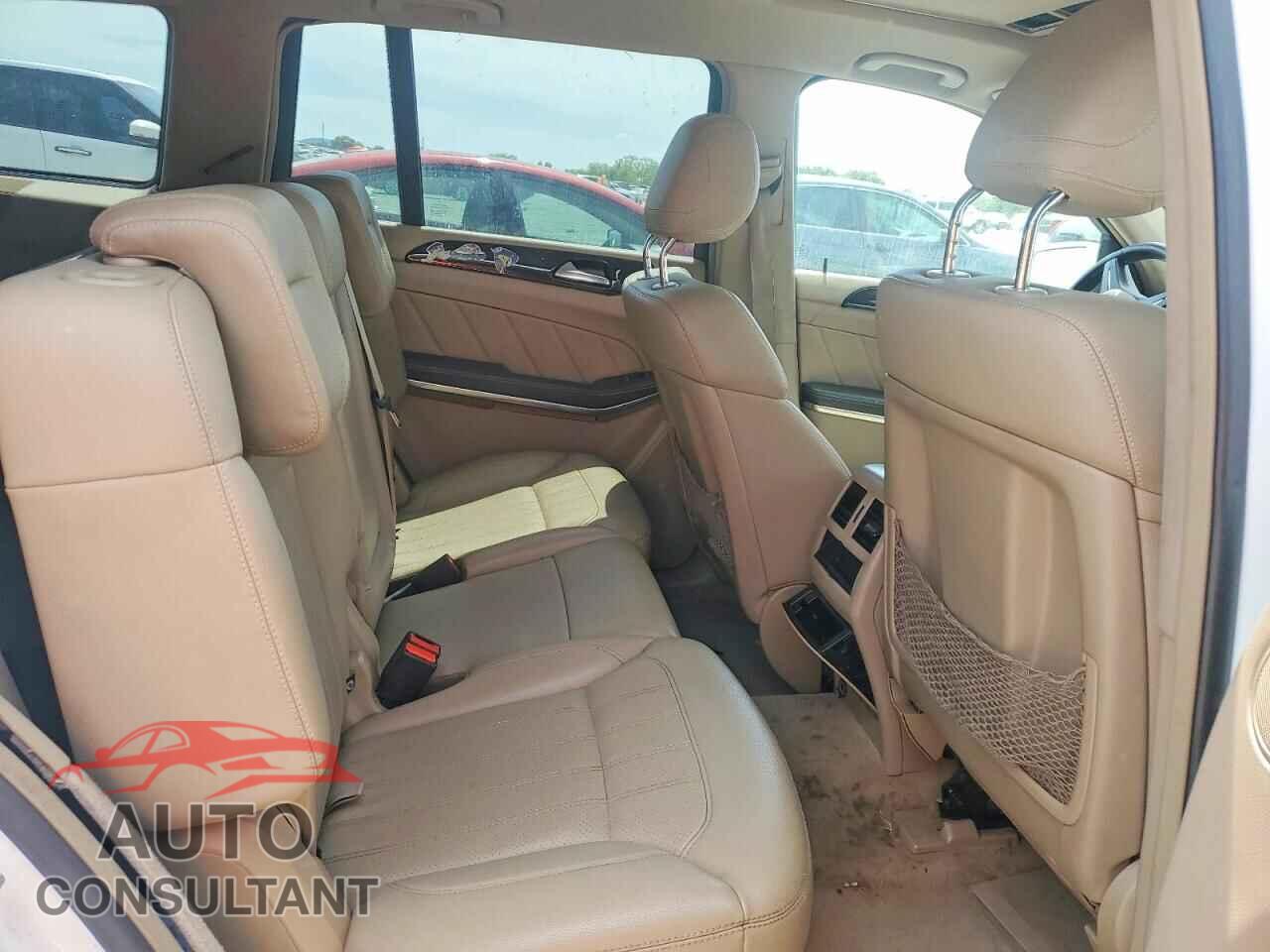 MERCEDES-BENZ GL-CLASS 2014 - 4JGDF7CE6EA418351