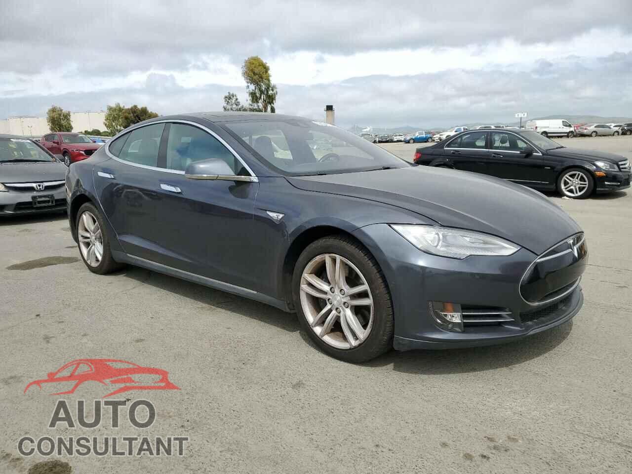TESLA MODEL S 2015 - 5YJSA1S12FF098654