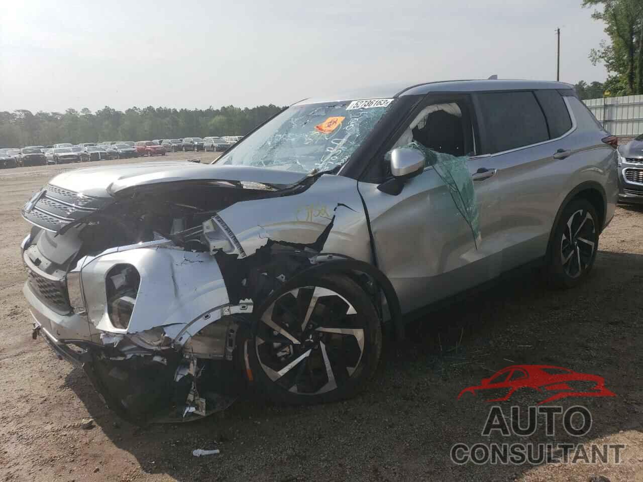 MITSUBISHI OUTLANDER 2023 - JA4J3UA88PZ037031