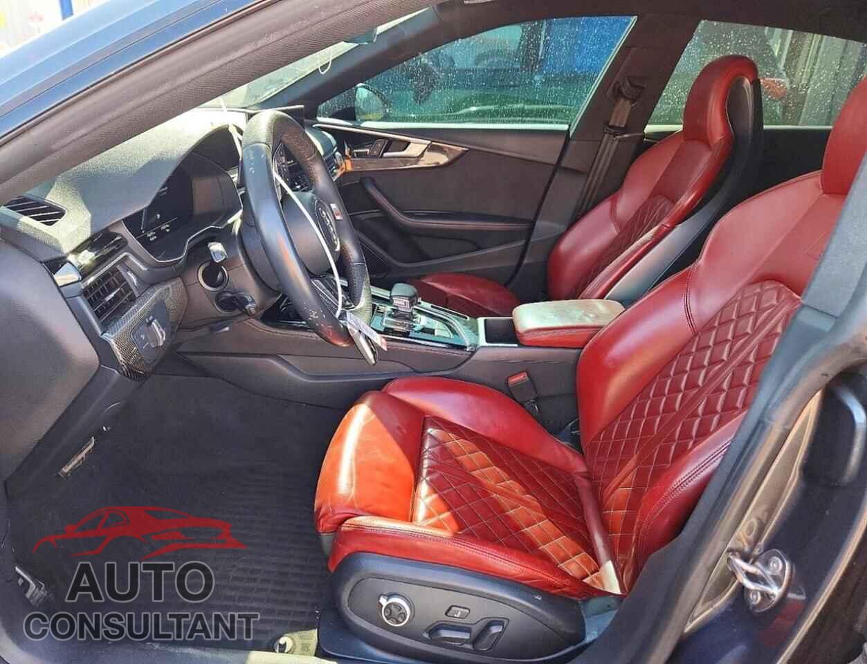 AUDI S5/RS5 2020 - WAUC4CF56LA001154